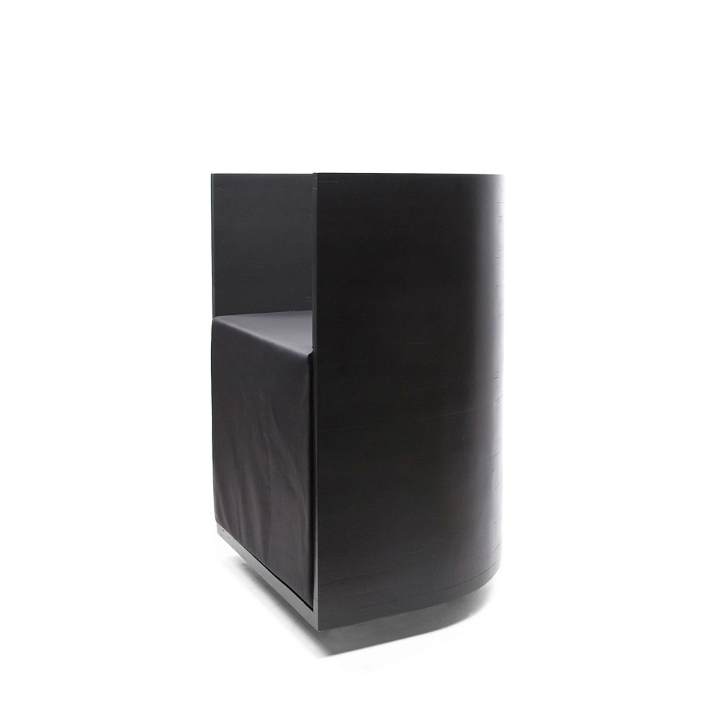 20121219 vasechair black_0042 square 1600.jpg